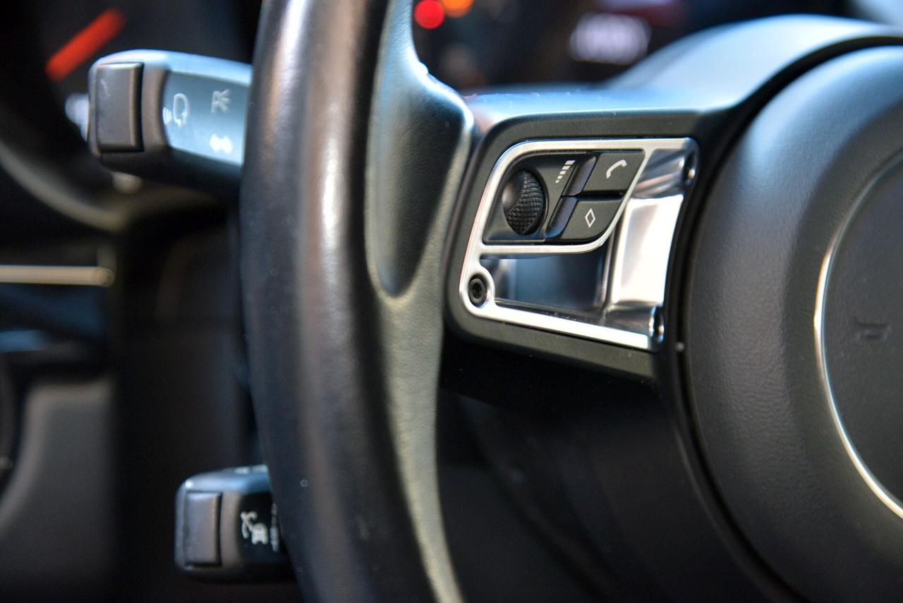 Porsche 718 Cayman T cambio PDK