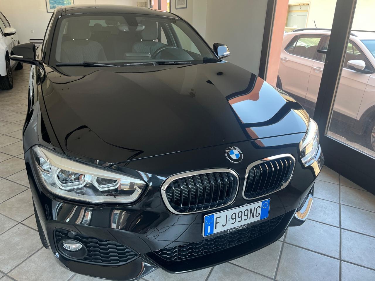 Bmw 118 118d 5p. Msport