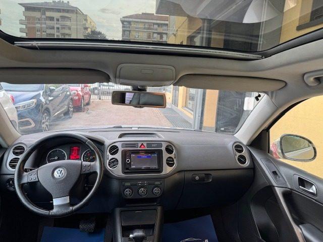 VOLKSWAGEN Tiguan 2.0 TDI 4MOTION tiptronic Sport & Style TETTO PANO