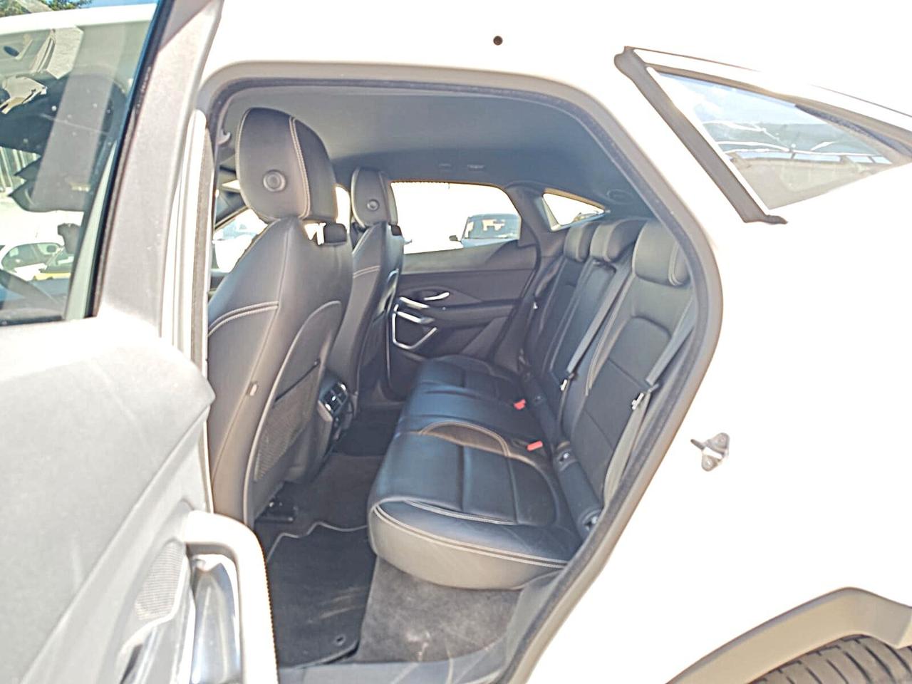 Jaguar E-Pace 2.0D 150 CV AWD aut. R-Dynamic HSE