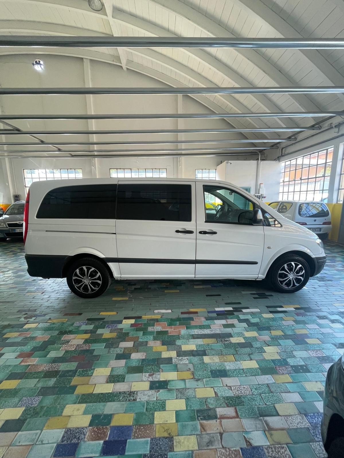 Mercedes-benz Vito 9 POSTI