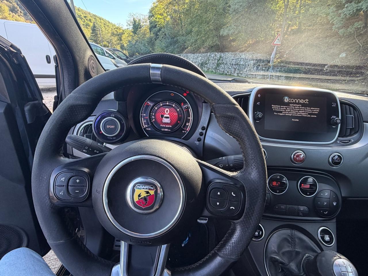 Abarth 595 C 1.4 Turbo T-Jet 180 CV Competizione