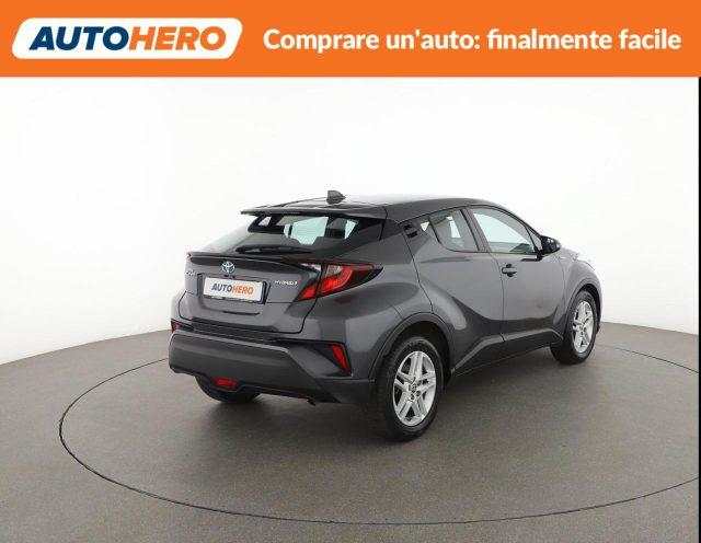 TOYOTA C-HR 1.8 Hybrid E-CVT Business