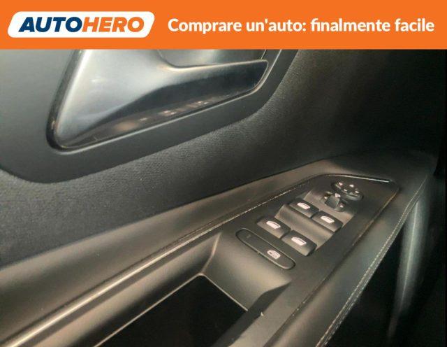 PEUGEOT 3008 BlueHDi 120 S&S Allure