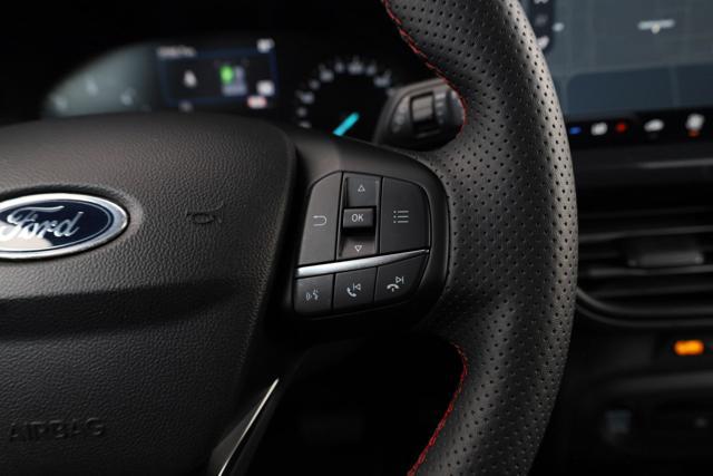 FORD Focus 1.5 ST-Line EcoBlue 115 CV automatico Prezzo Netto