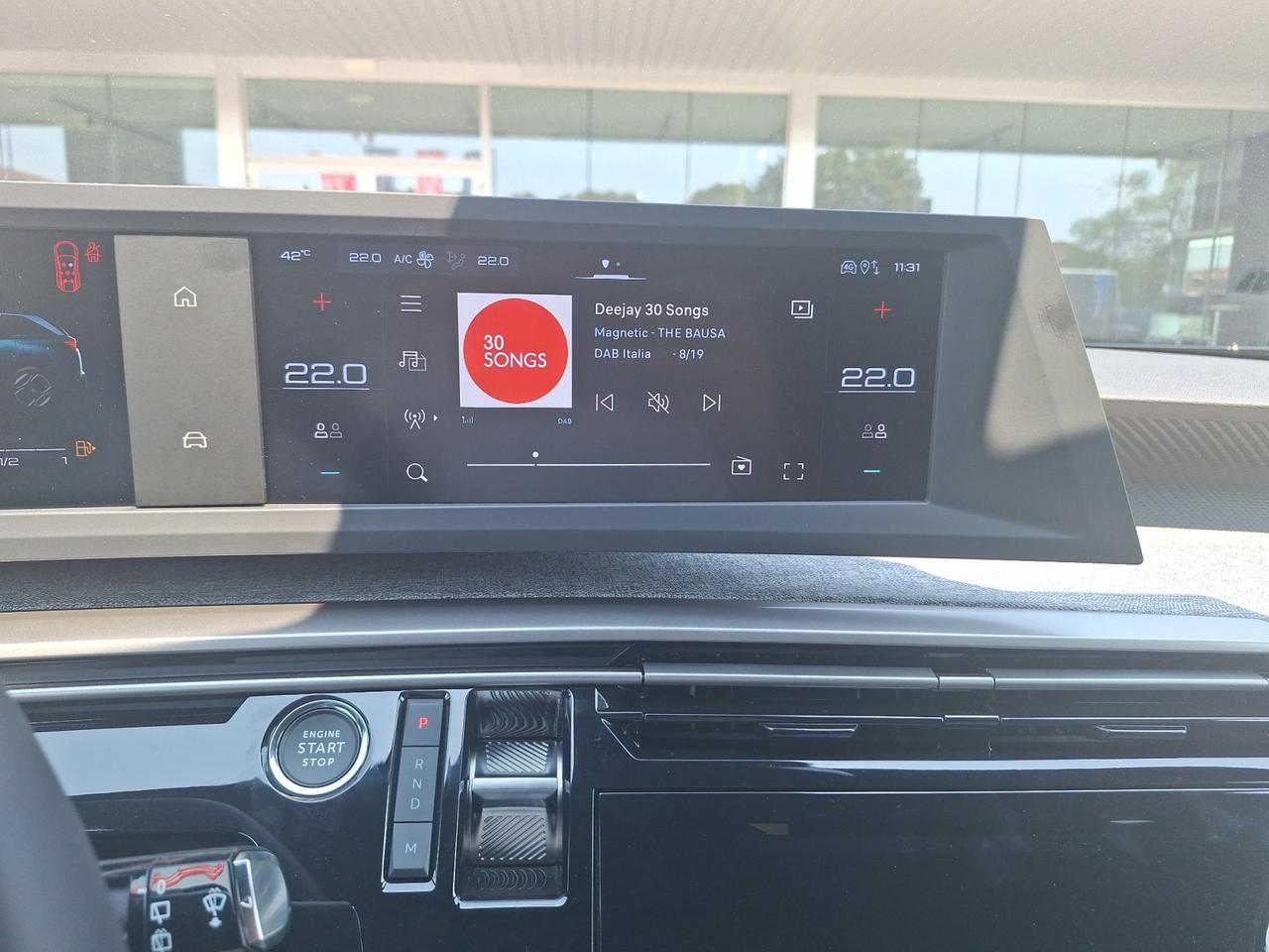 PEUGEOT Nuovo 5008 Hybrid 145 e-DCS6 ALLURE