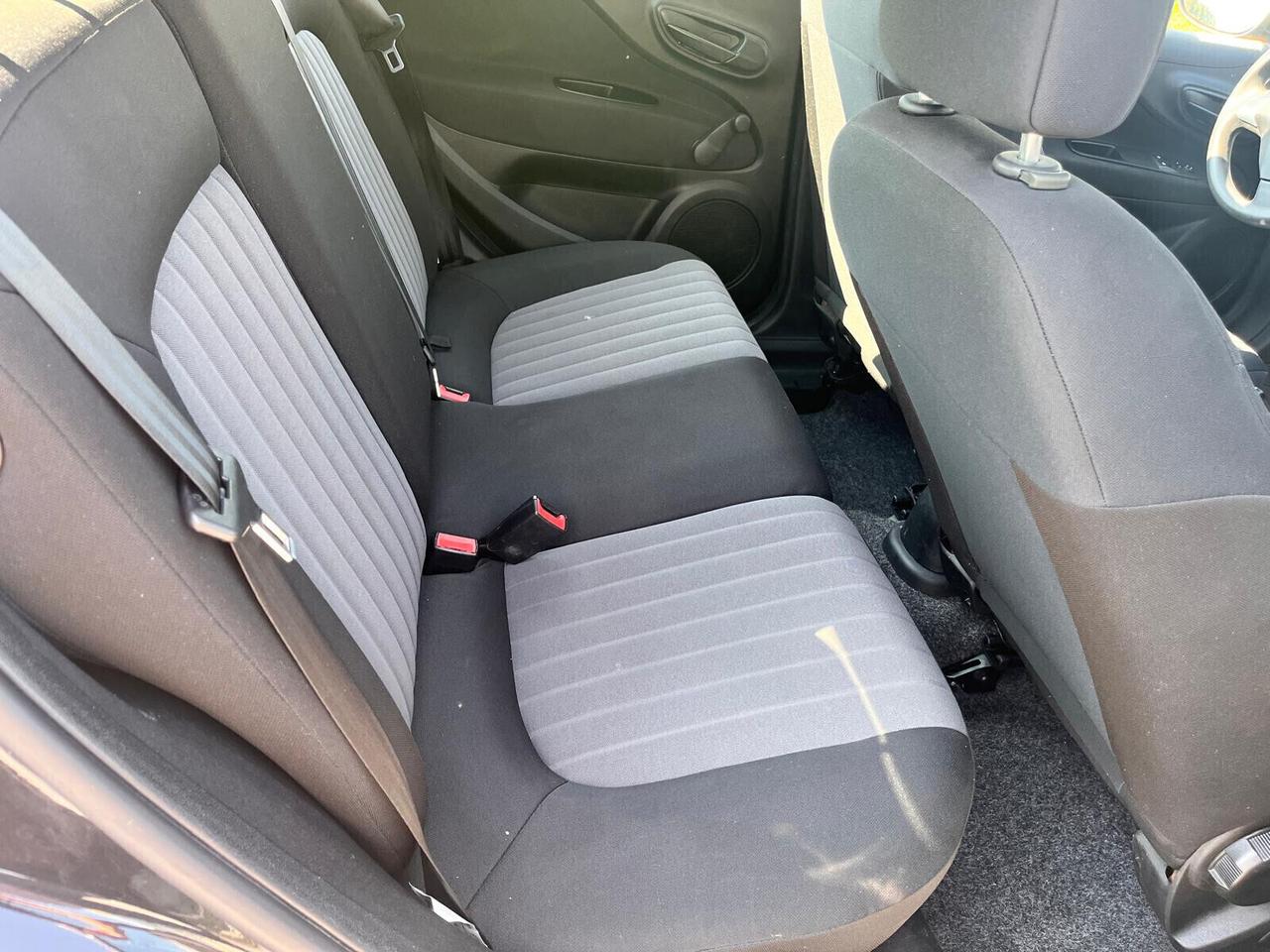 Fiat Punto 1.3 MJT II S&S 95 CV 5 porte Street