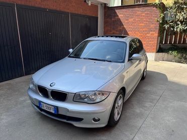BMW 116 i 5 porte Futura tetto navi full optional