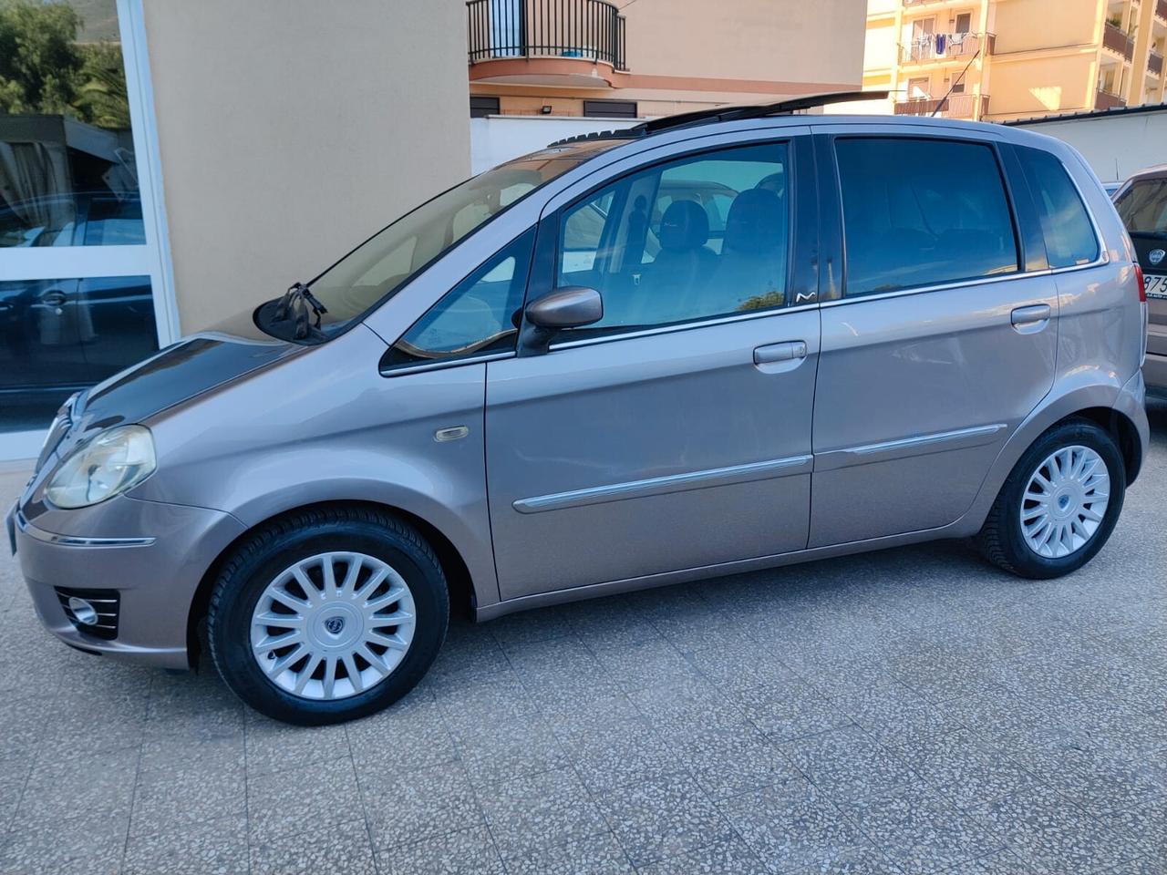 Lancia MUSA 1.3 MTJ EURO 4 Platino Tetto apribile
