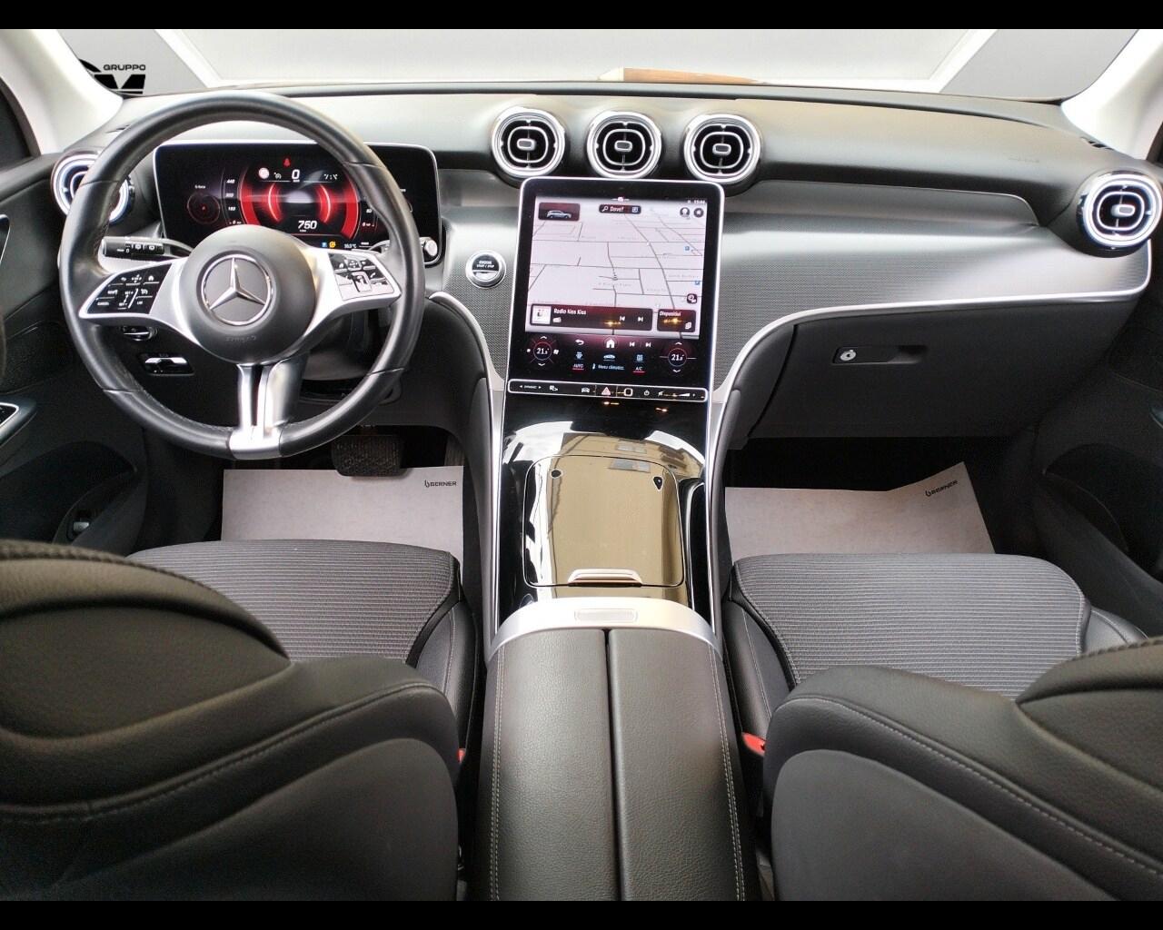 MERCEDES GLC (X254) GLC 220 d 4Matic M...