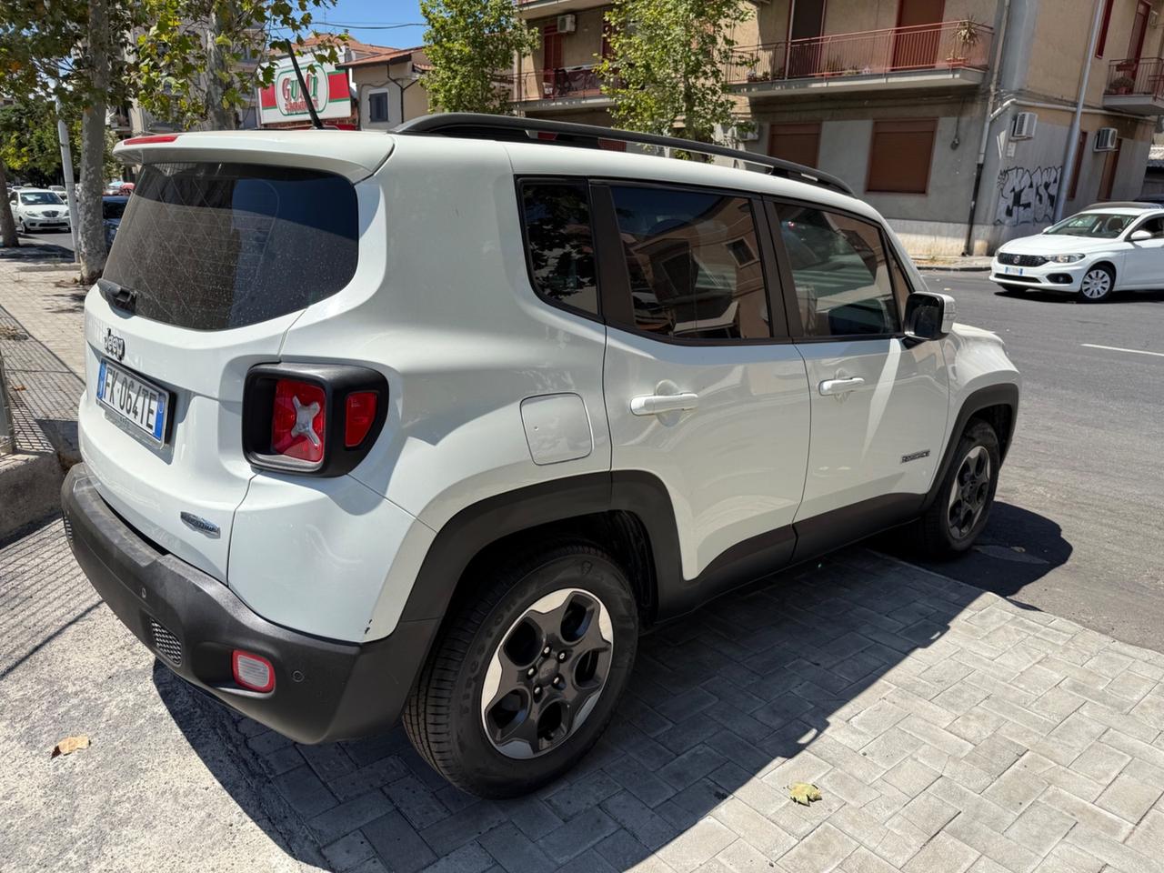 Jeep Renegade 1.6 Mjt 105 CV Business