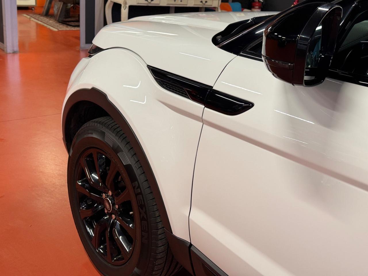 Land Rover Range Evoque 2.0 TD4 150 CV 5p. SE