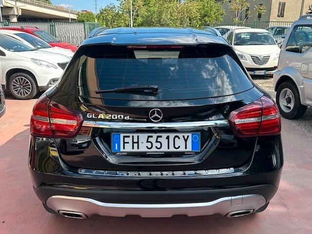 Mercedes-benz GLA 200 d Automatic Premium