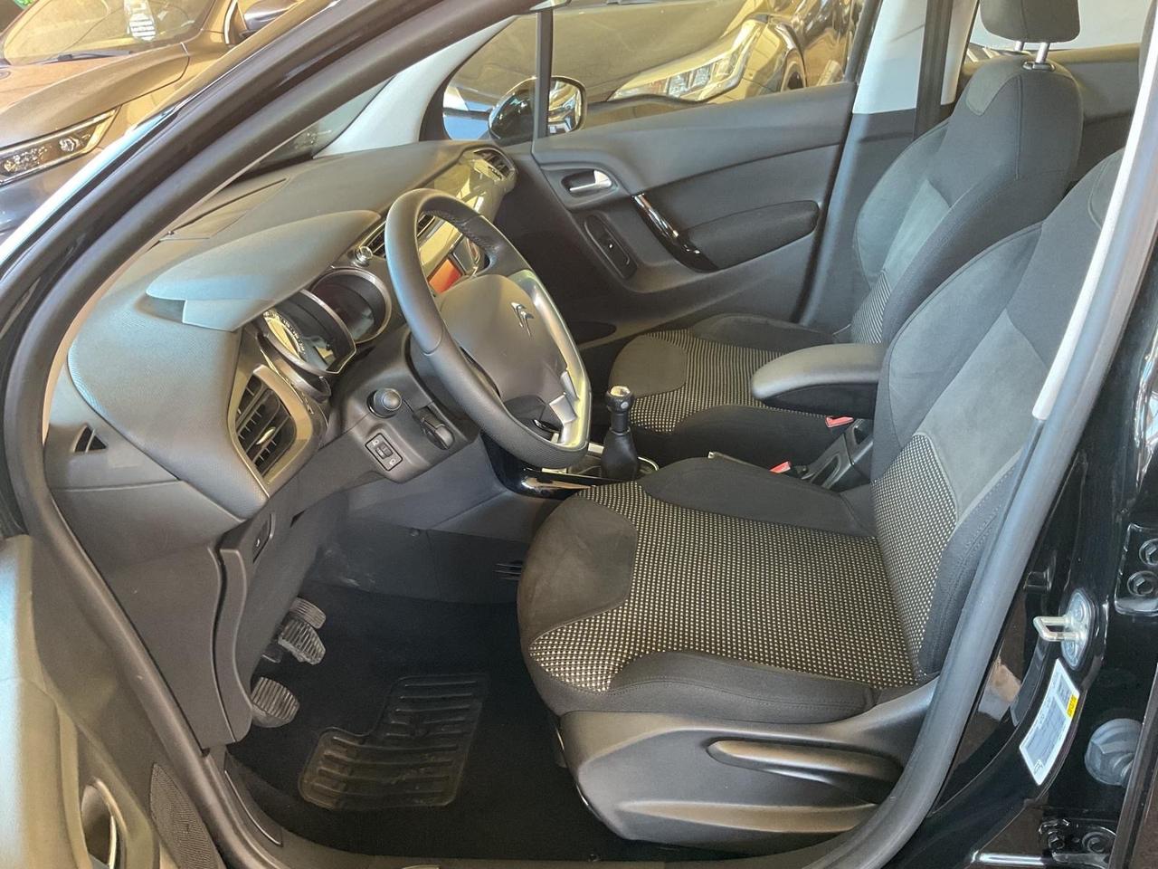 C3 1.2 VTi 82 Exclusive-( 50 mila km)-UNIPRO-rate-garanzia