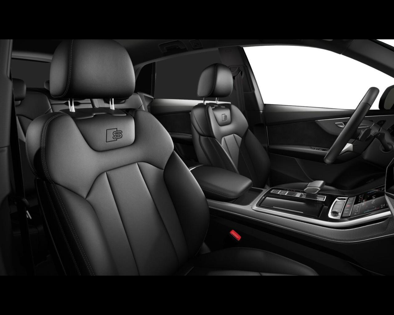 AUDI Audi Q8 SUV S line edition 50 TDI quattro 210 kW tiptronic