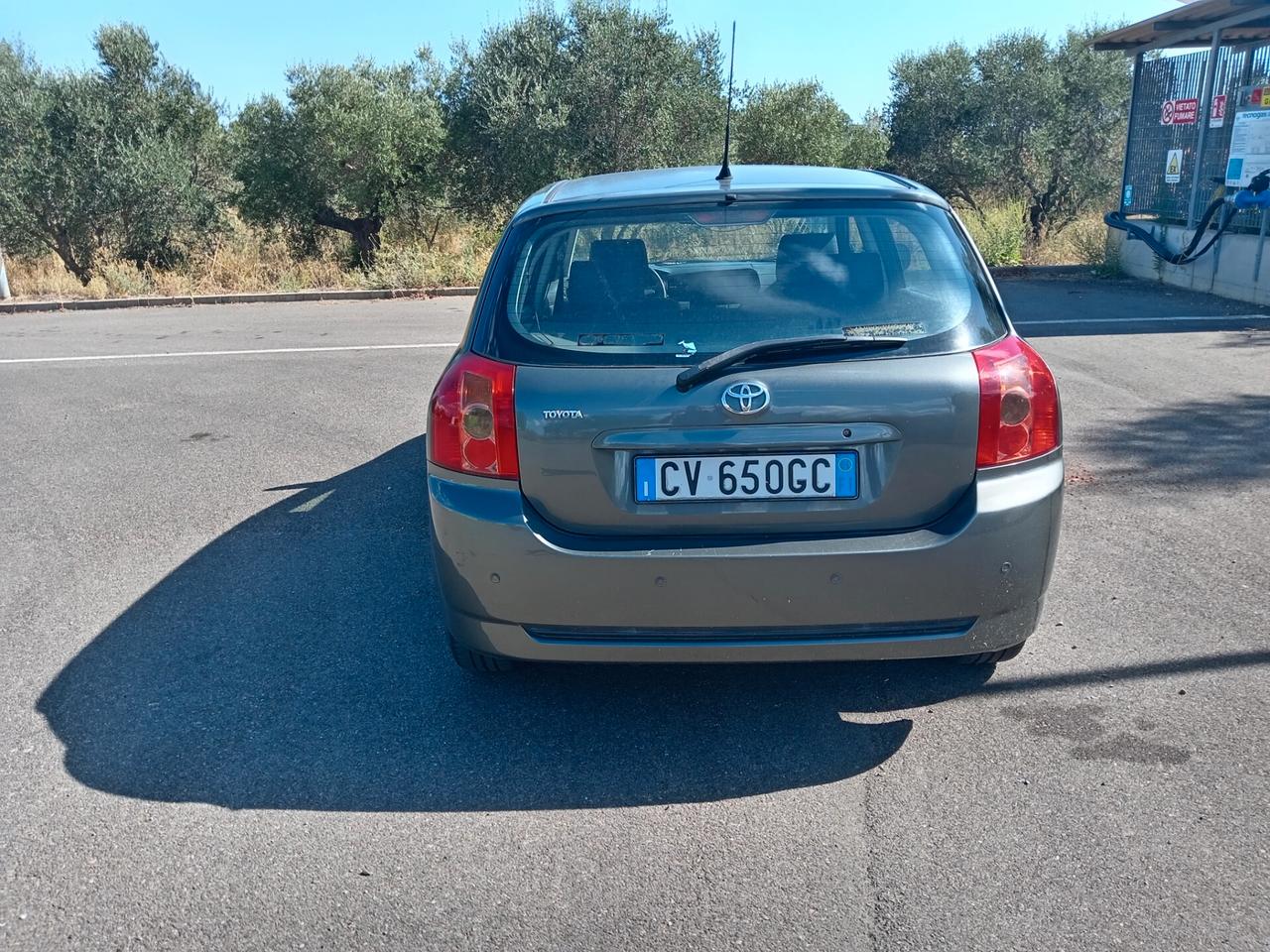 Toyota Corolla 1.4 16V 5 porte