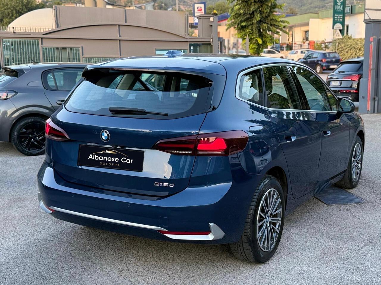 218d Active Tourer Luxury