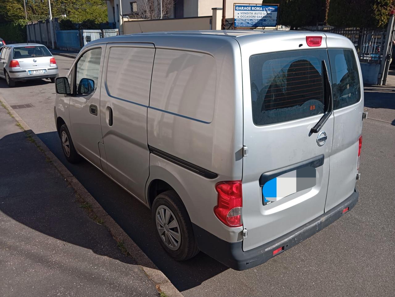Nissan nv200 1.5 d autocarro valuto permute