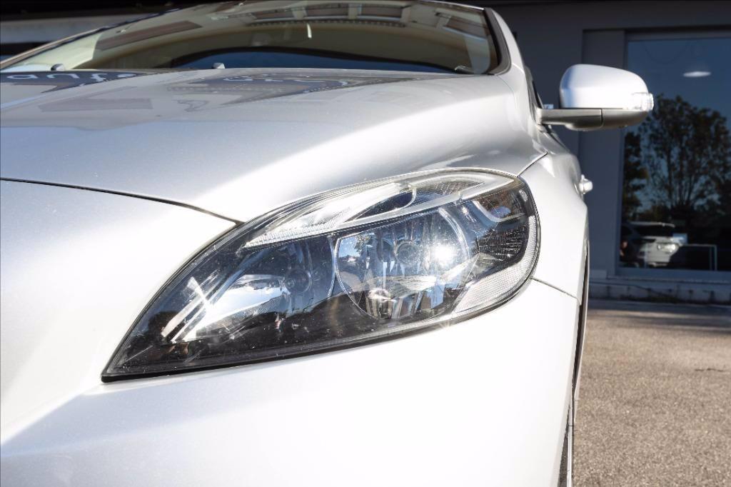 VOLVO V40 2.0 d2 Kinetic geartronic del 2016