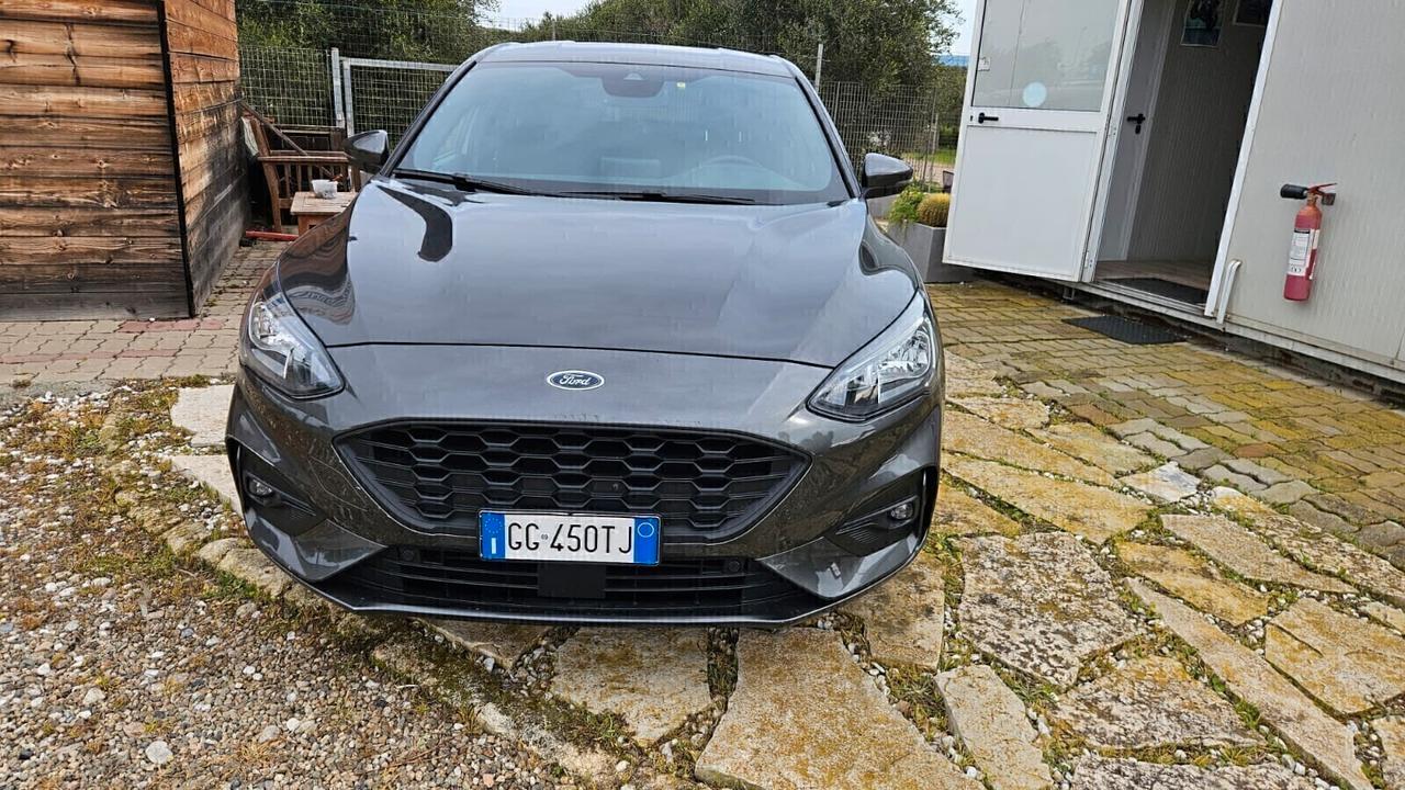 Ford Focus 1.0 EcoBoost Hybrid 125 CV 5p. ST Line X