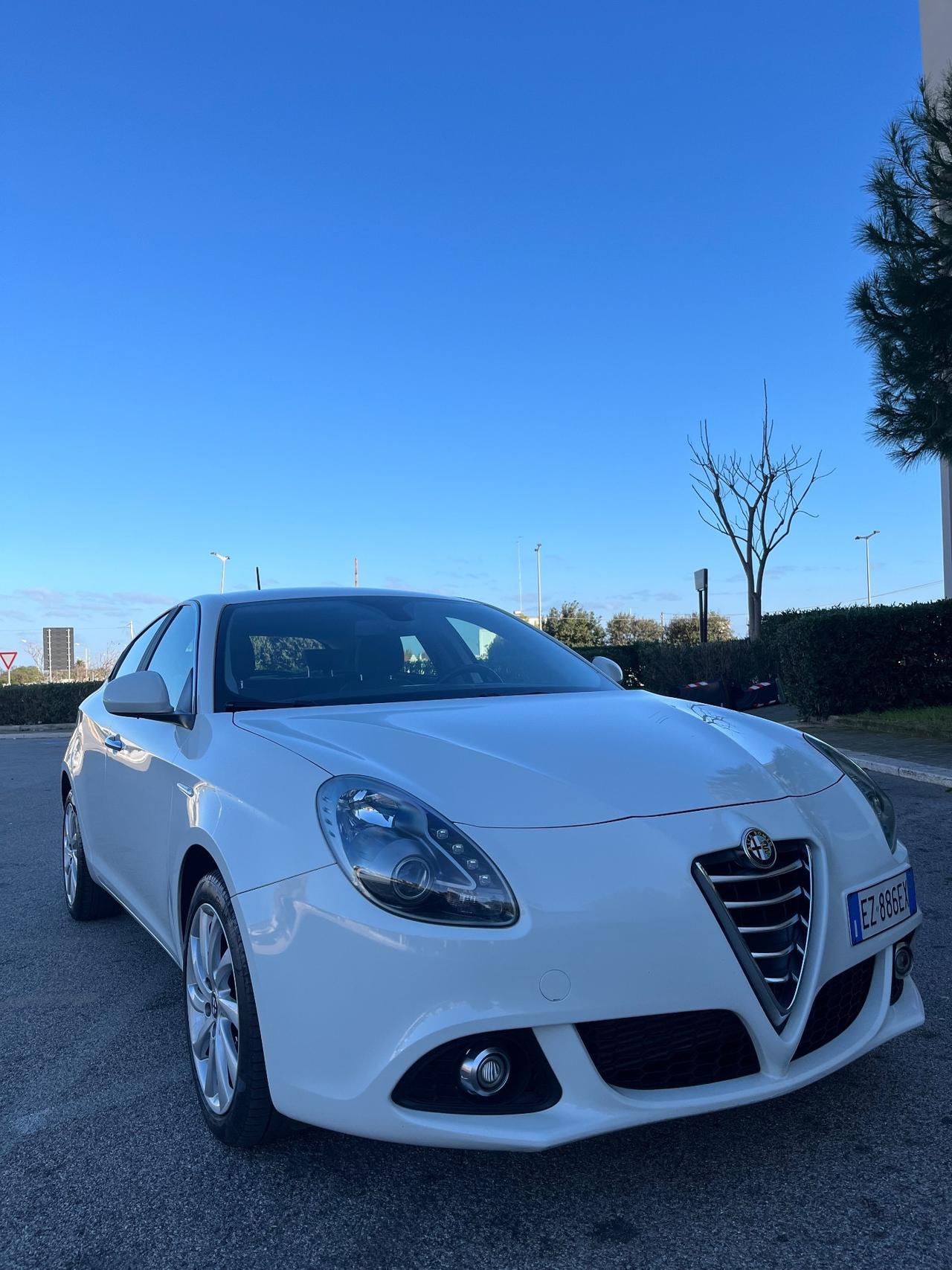 Alfa Romeo Giulietta 1.6 JTDm-2 105 CV Exclusive