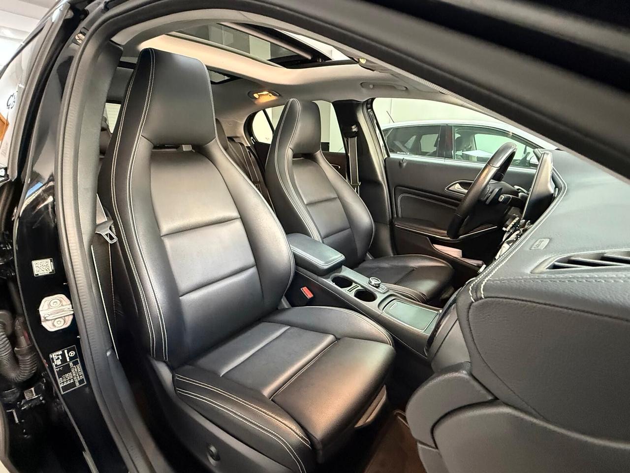 Mercedes-benz GLA 200 d AUTOMATIC PREMIUM NIGHT ED