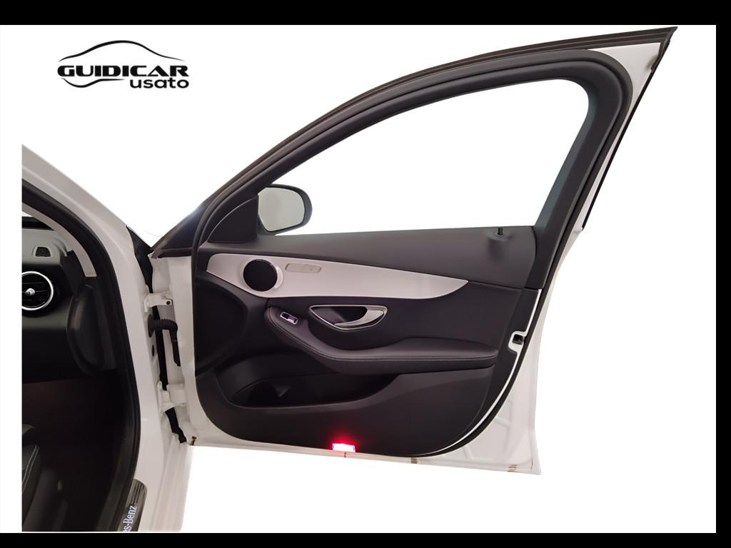 Mercedes-Benz Classe C-W205 2018 Berlina - C 220 d Premium 4matic auto