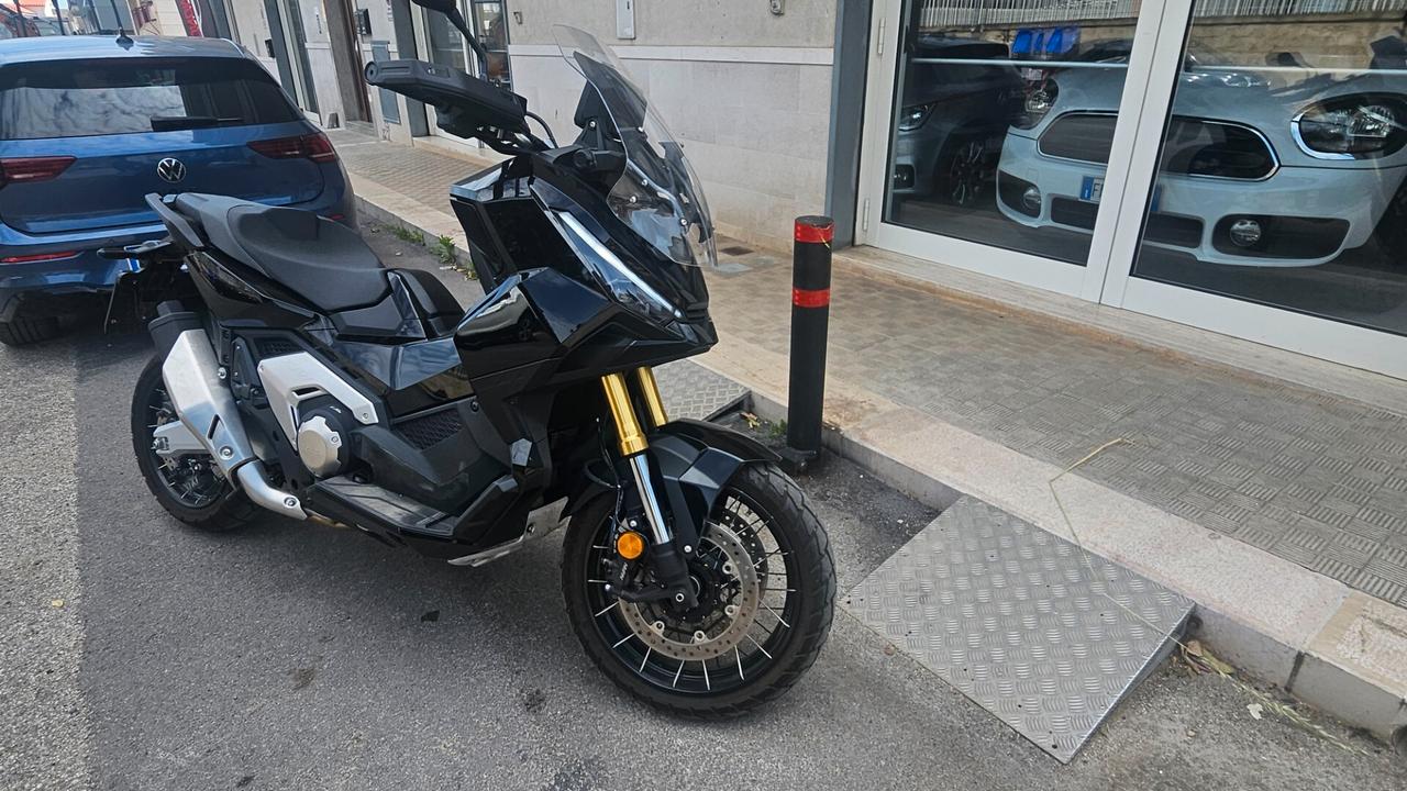 Honda X-ADV 750