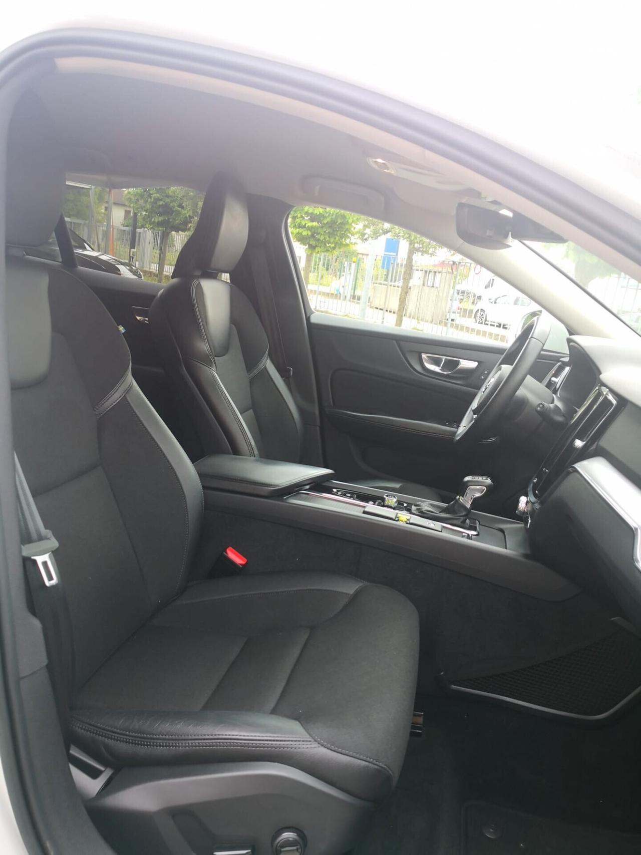 Volvo V60 Cross Country D4 AWD Geartronic ***TENUTA MOLTO BENE***UNIPROPRIETARIO***