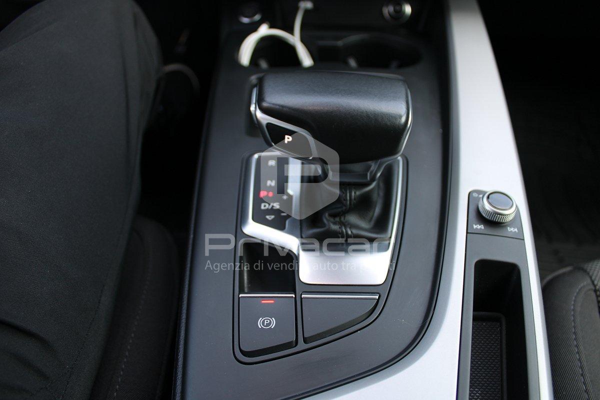 AUDI A4 Avant 40 TDI quattro S tronic