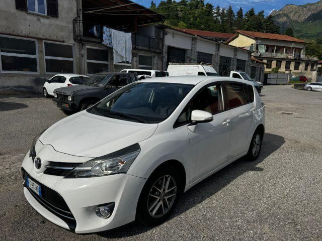 TOYOTA Verso 1.6 D-4D Active