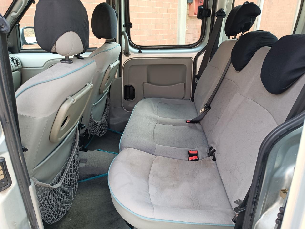 Renault Kangoo Comandi disabili metano