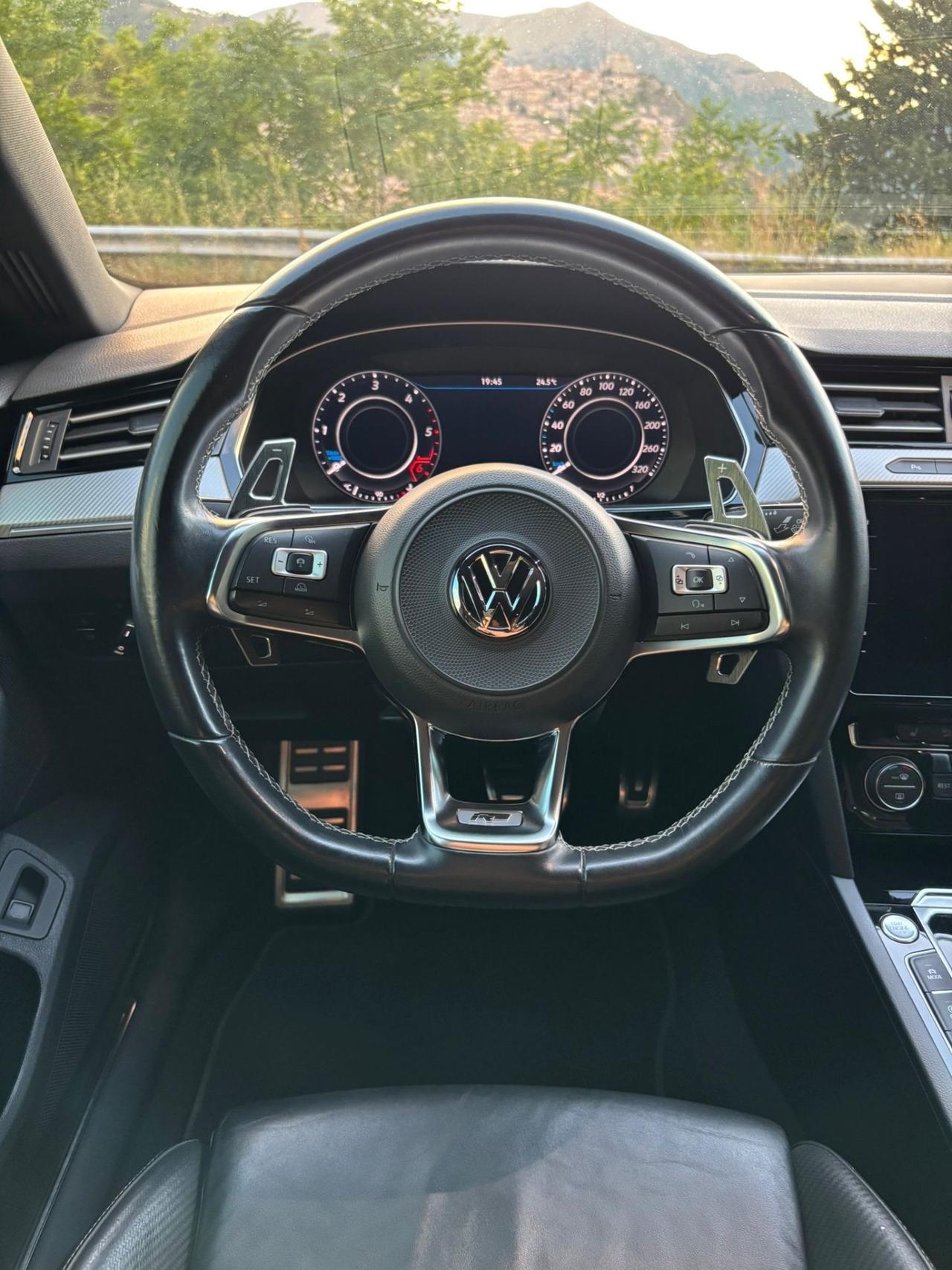 VOLKSWAGEN ARTEON 2.0 BI TURBO 240HP R LINE DSG