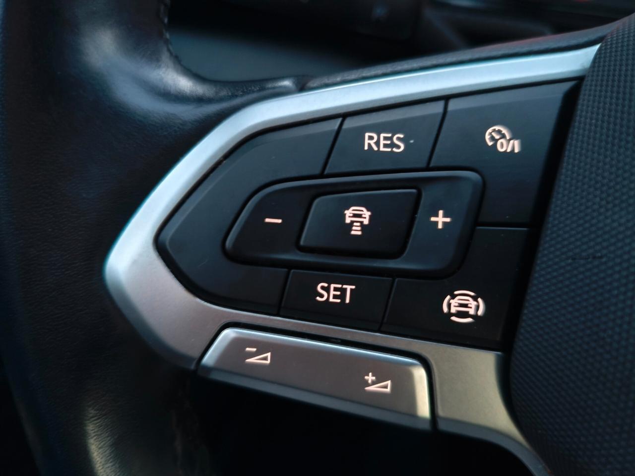 Volkswagen T-Cross 1.0 TSI Style