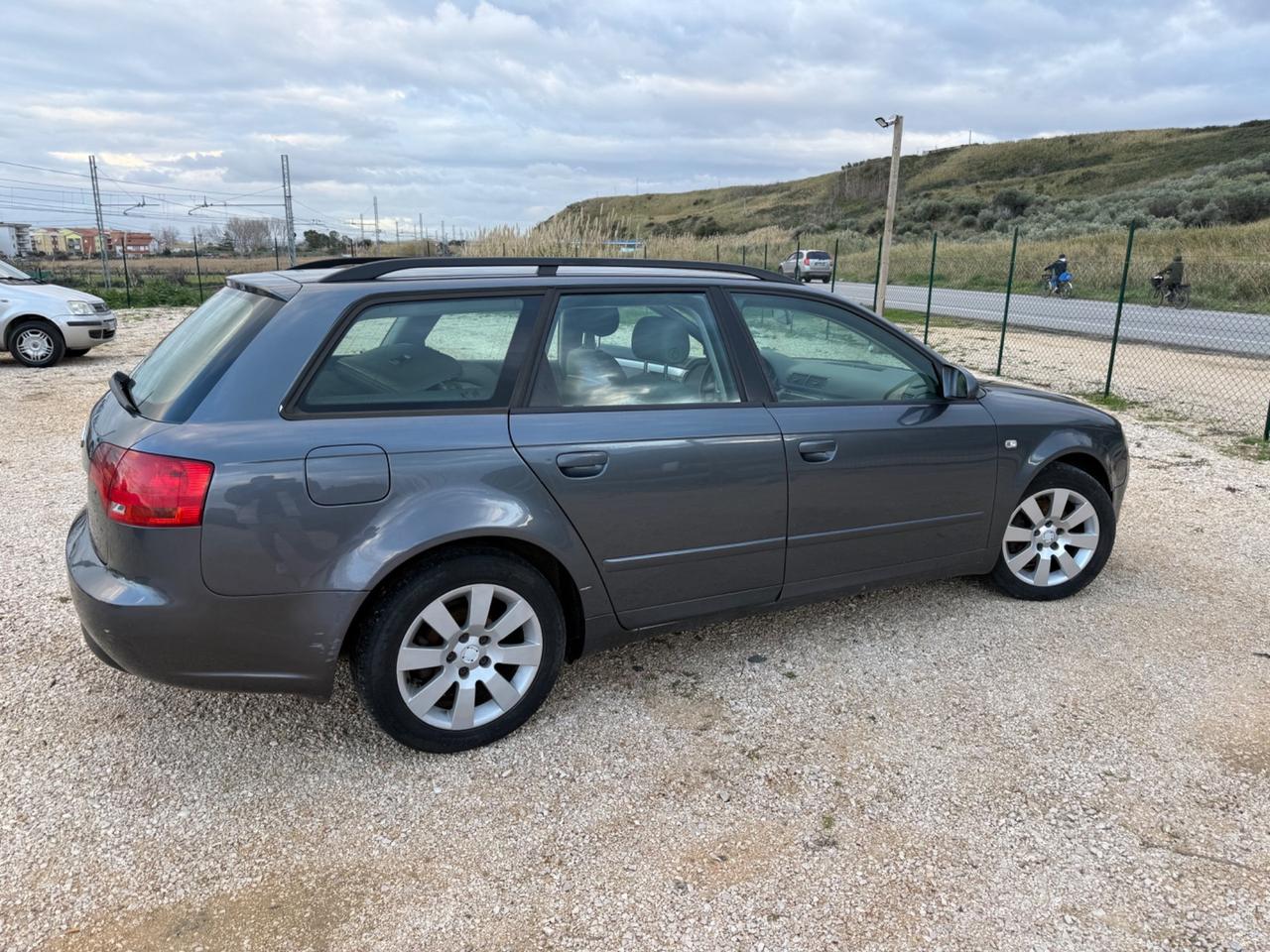 Audi A4 2.0 avant SUPER PREZZO 1.499€