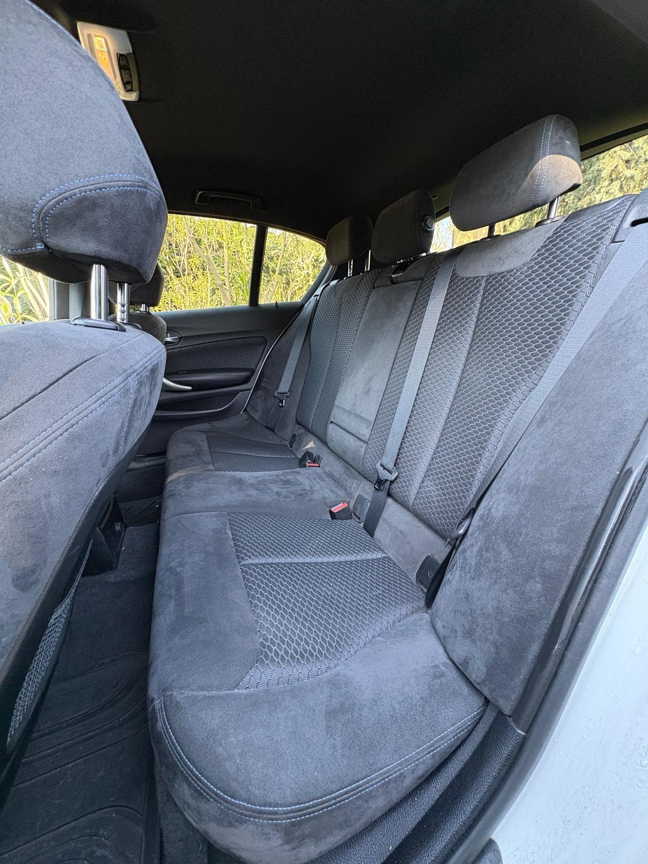 Bmw 116i 5p. Msport 136cv