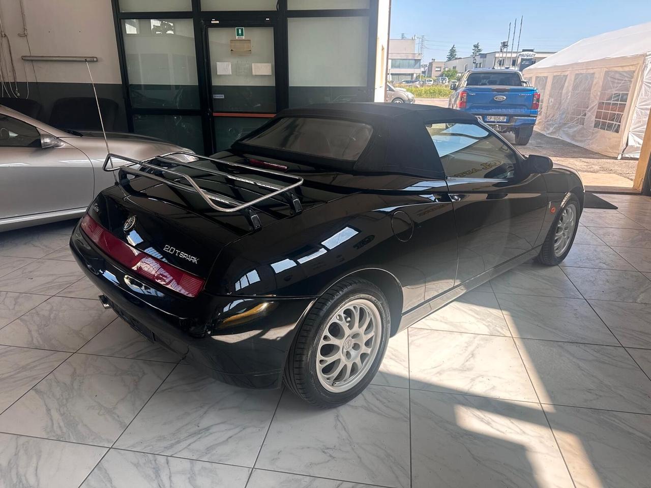 Alfa Romeo GTV Spider 2.0i 16V Twin Spark cat L