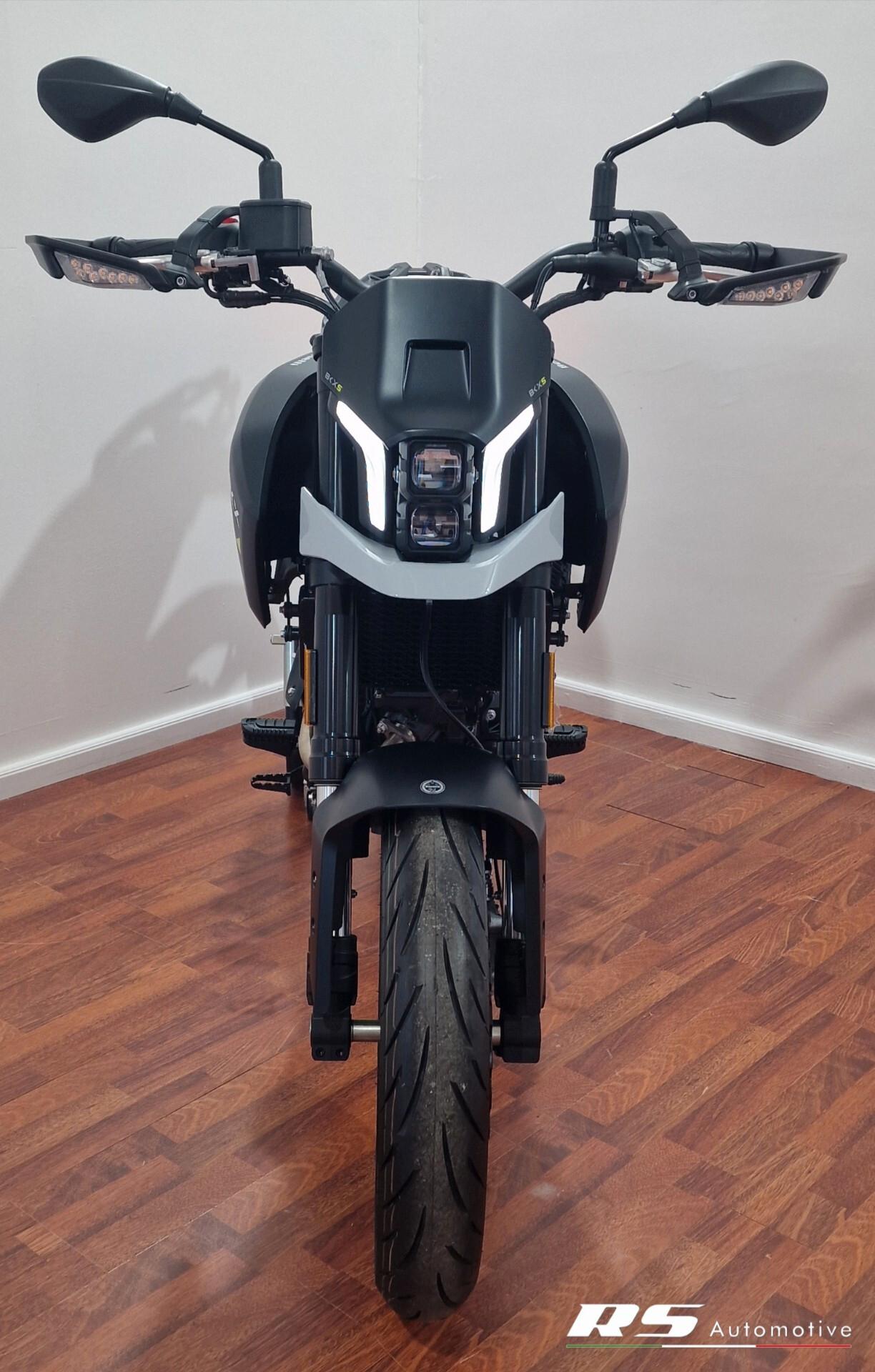 Benelli BKX 125 S