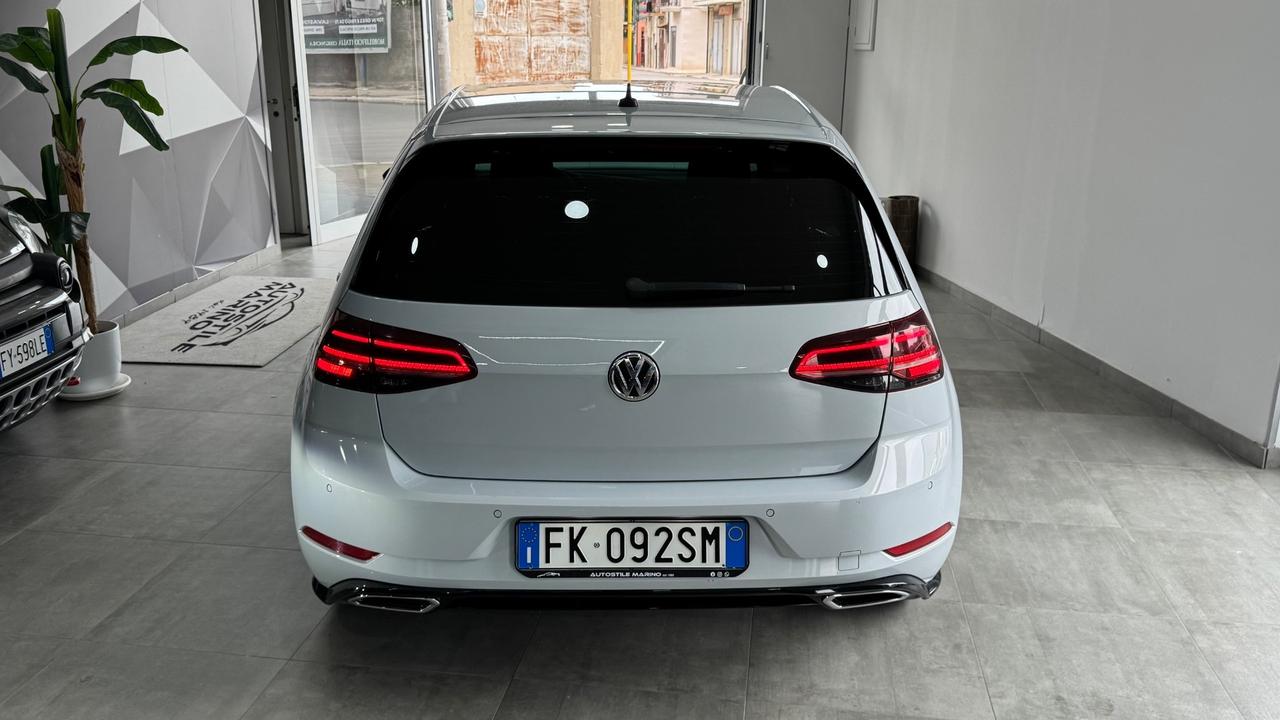 Volkswagen Golf 1.6 TDI 115 CV 5p. R-Line