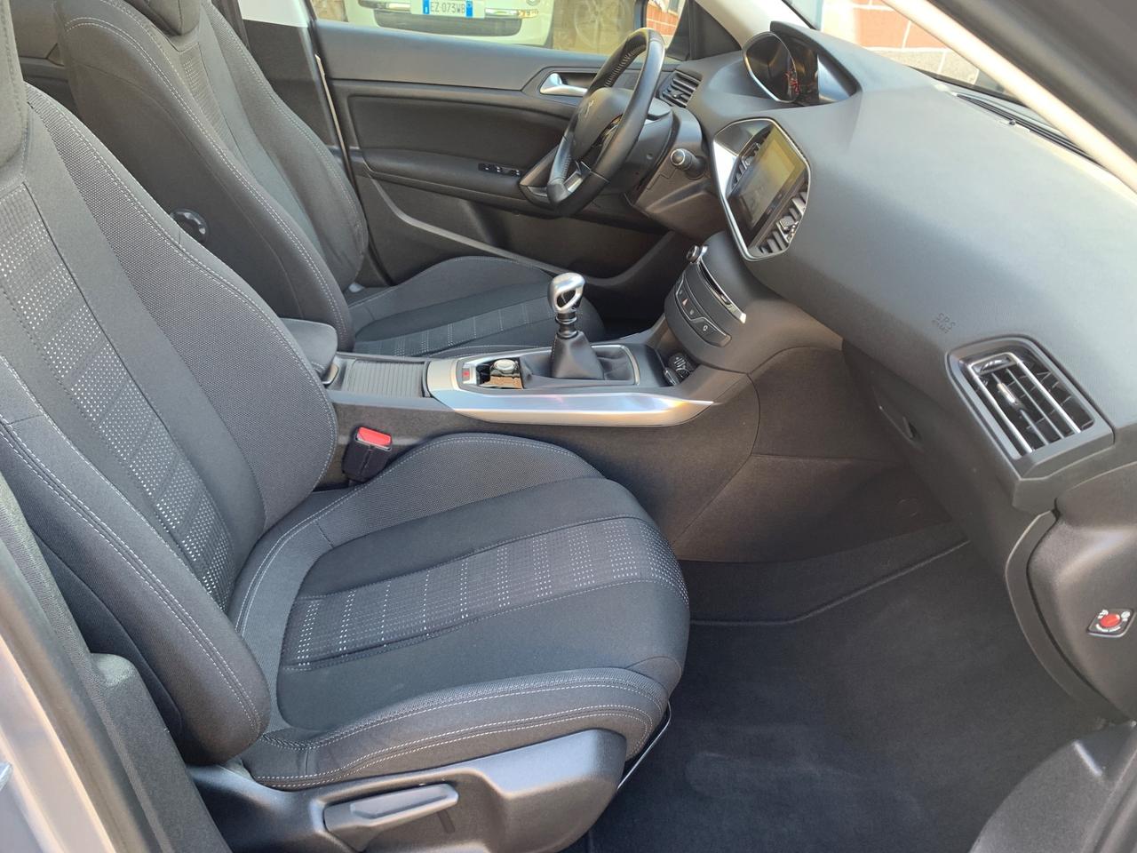 Peugeot 308 BlueHDi 120