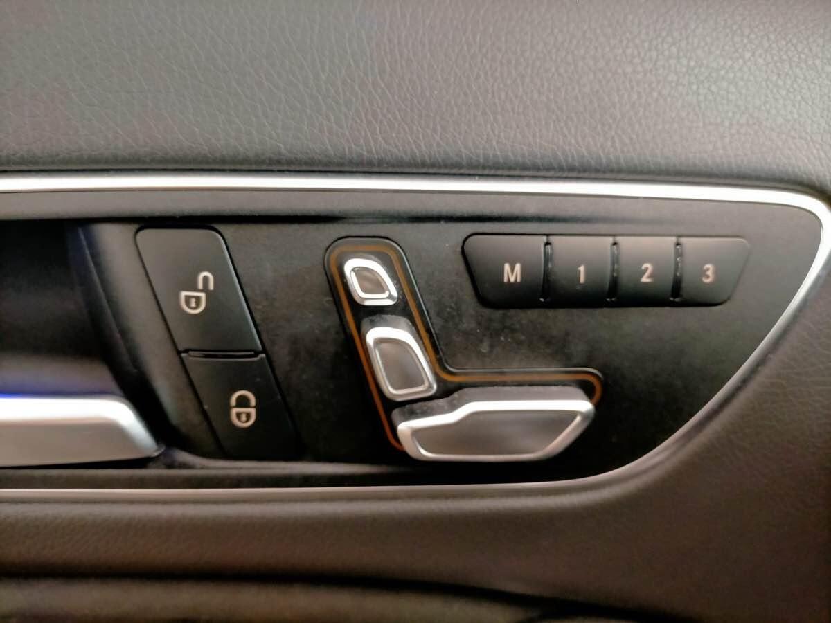 Mercedes Benz GLA 45 AMG 381 CV