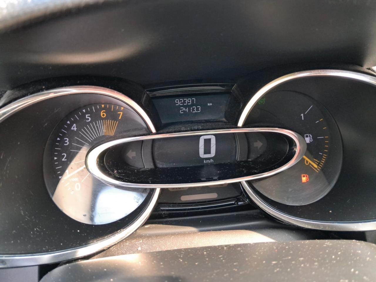 Renault Clio Sporter 1.2 75CV Live 90000 km