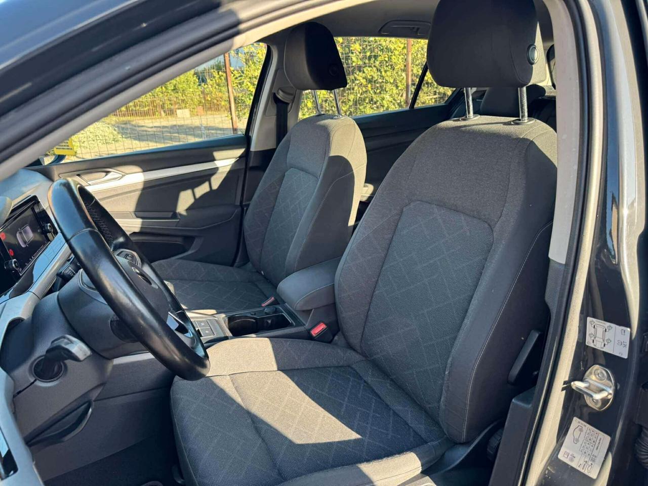 Volkswagen Golf 1.0 TSI EVO Life-2021