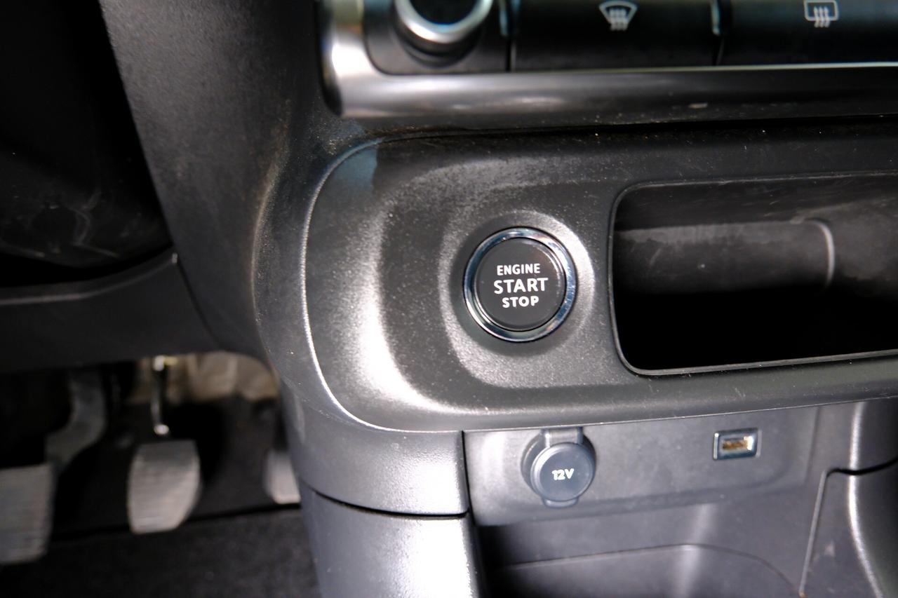 Citroen C3 1.2 83 cv SHINE Full LED