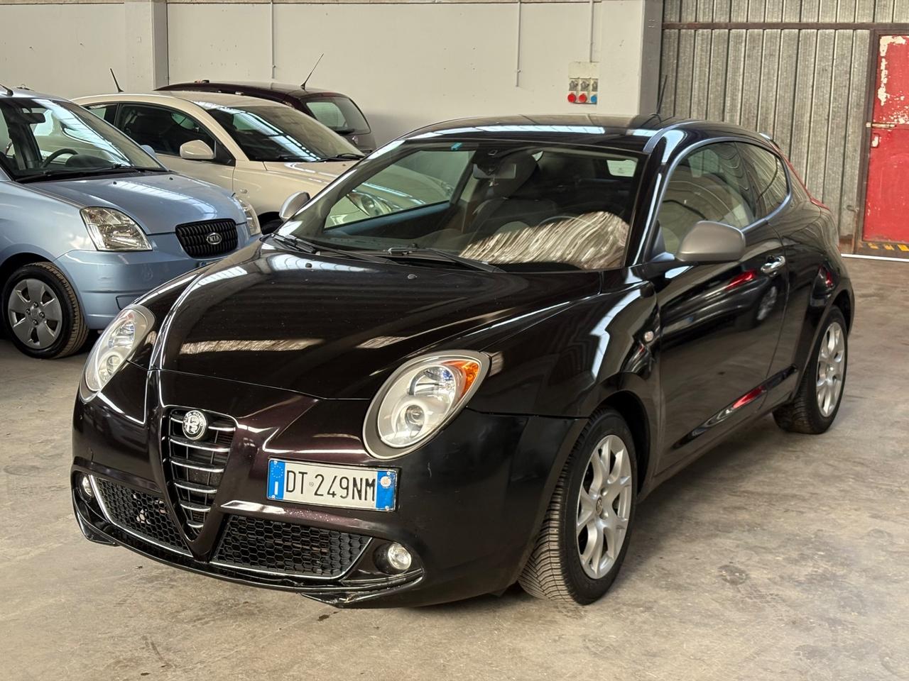 Alfa Romeo MiTo 1.4 78 CV Distinctive Sport Pack