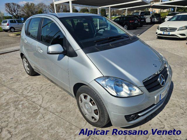 MERCEDES-BENZ A 180 CDI Elegance