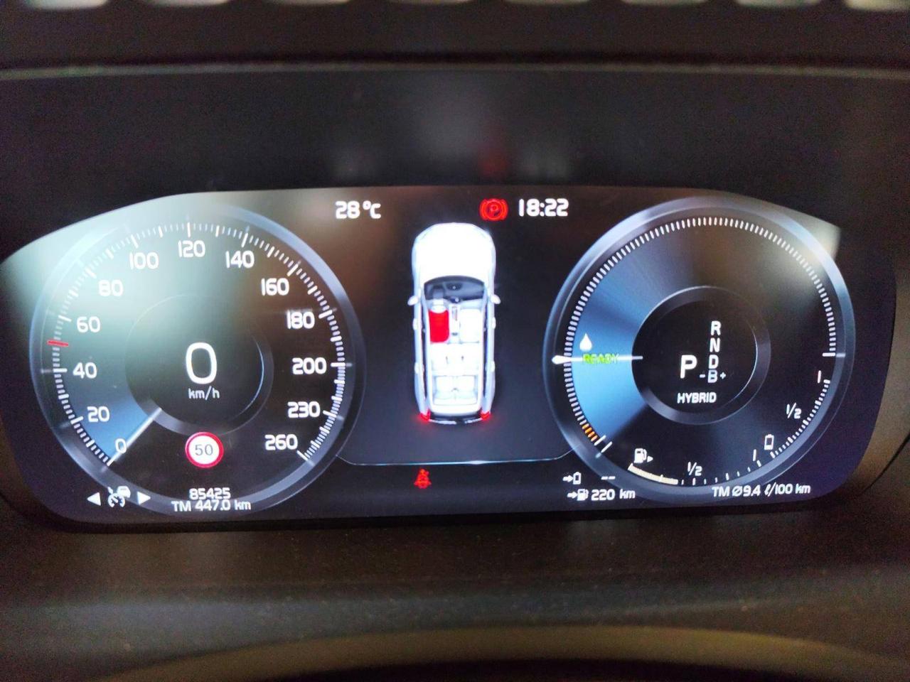 Volvo XC90 2.0 t8 phev R-design awd 303cv 7 Posti