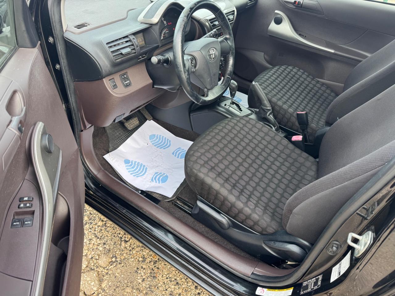 Toyota iQ 1.0 MULTIDRIVE VERSIONE LANCIO NEOPATENTATI