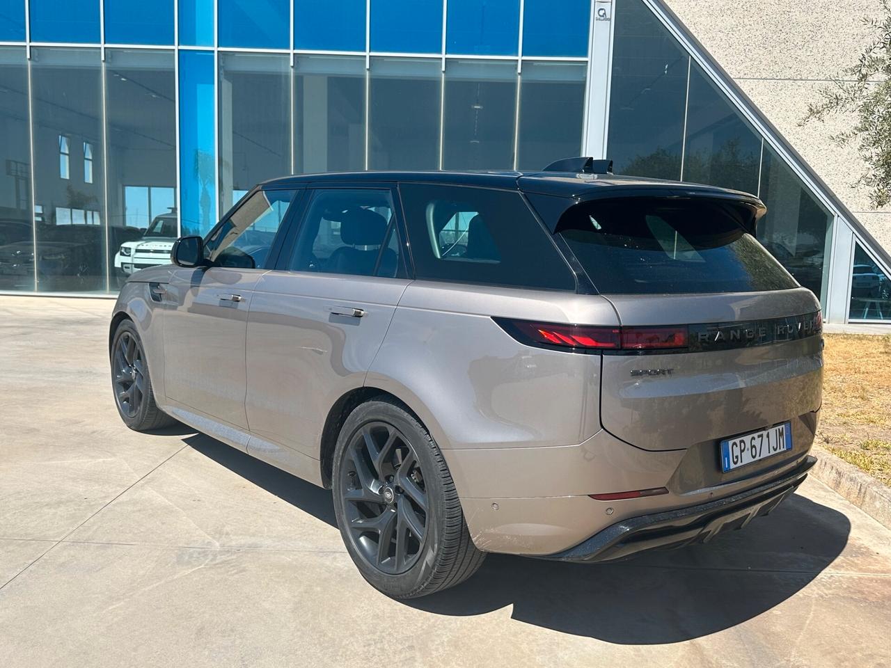 Range Rover Sport 3.0d SE 250cv offerta T-Stock prezzo imperdibile