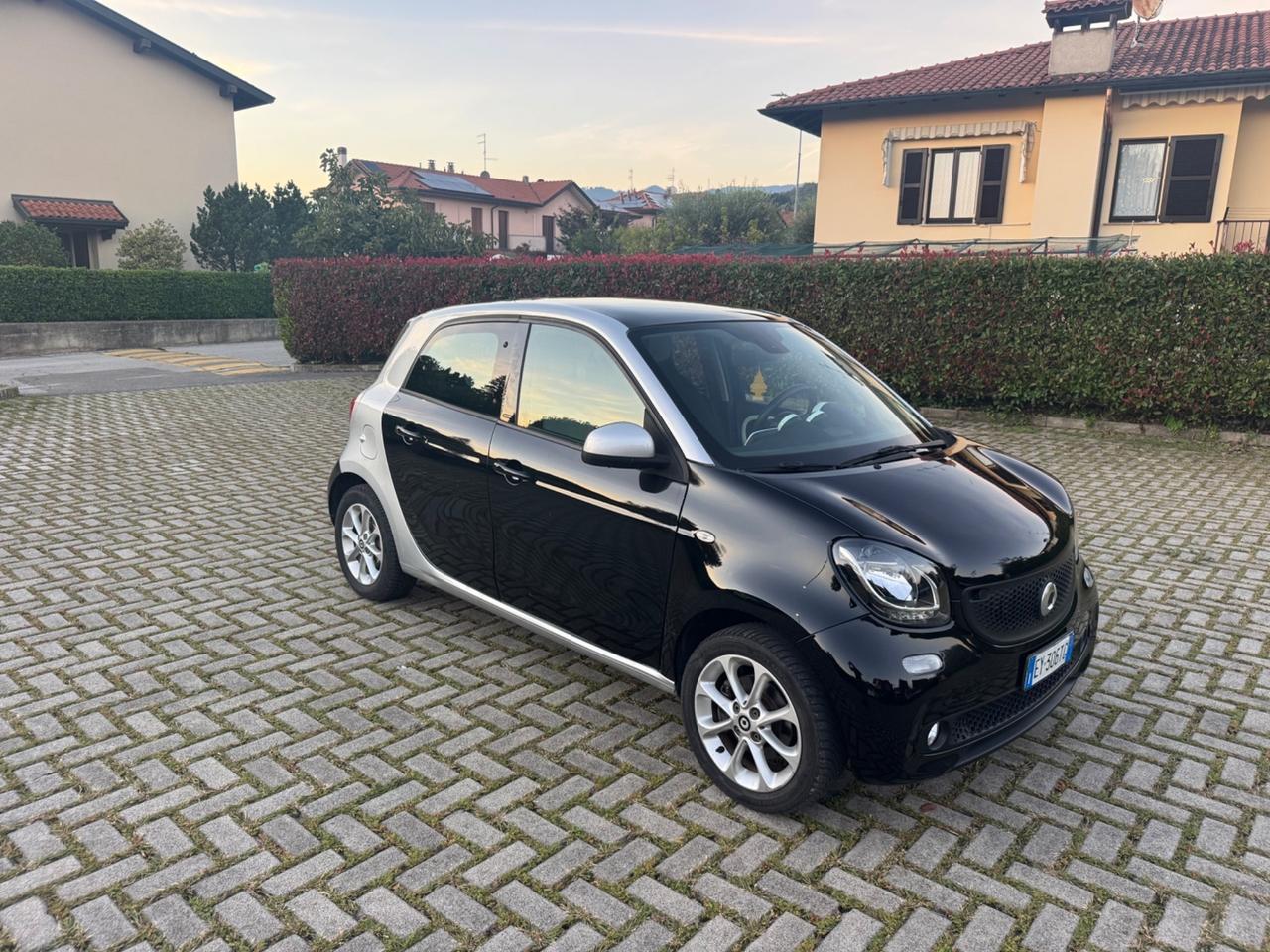 Smart ForFour 70 1.0 Prime